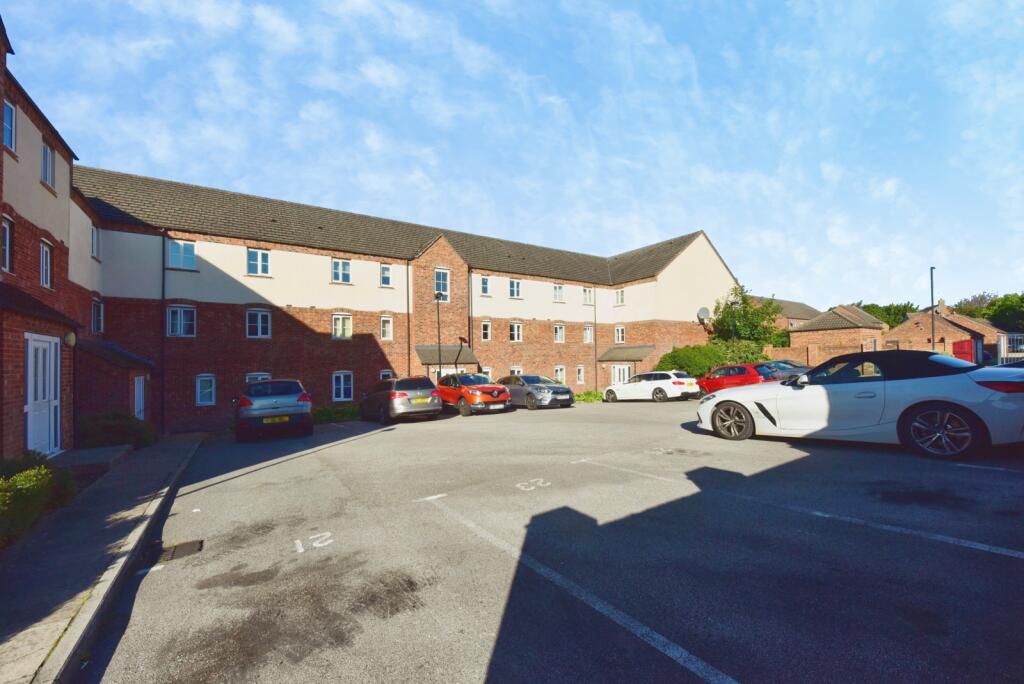 Main image of property: Queen Mary Rise, Sheffield, South Yorkshire, S2