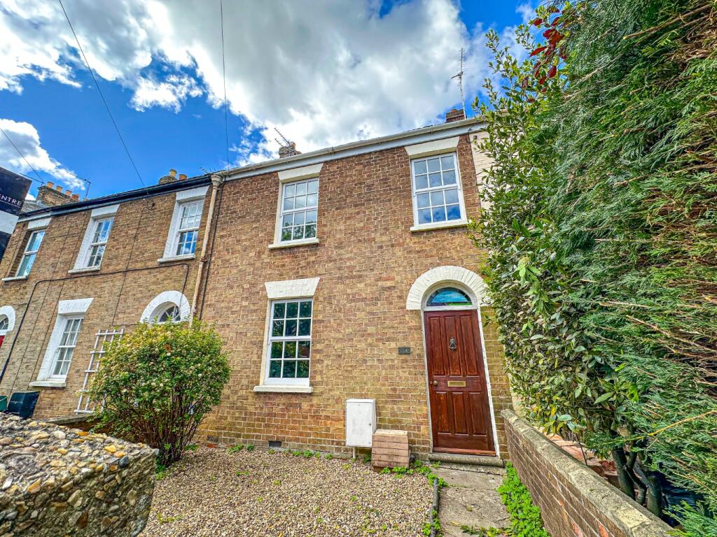 Main image of property: South Street, Taunton, Somerset - NO CHAIN!