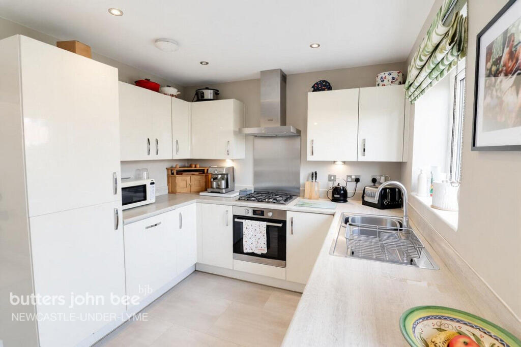 Main image of property: Skylark Row, Newcastle