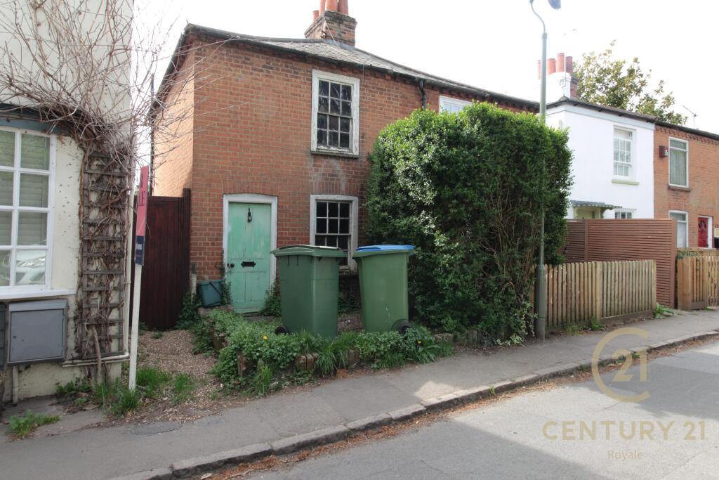 Main image of property: Longs Cottages Alma Road Esher KT10