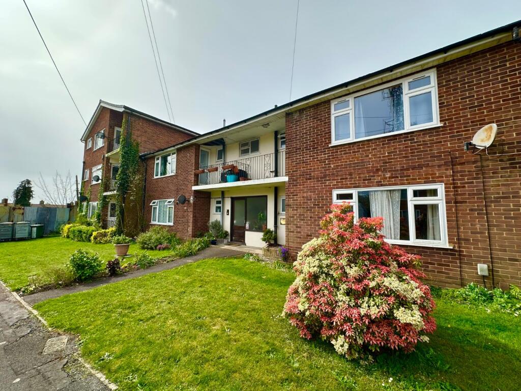 Main image of property: Simon Way, Southampton, Hampshire, SO18