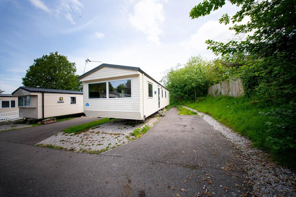 Main image of property: 45 Kensington, Marton Mere Holiday Park Mythop Road, Blackpool, FY4 4XN