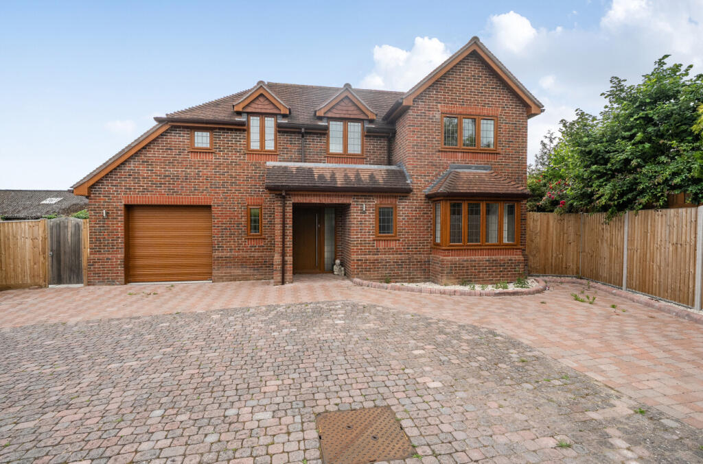 Main image of property: Winchester Road, Botley, Southampton, Hampshire, SO32