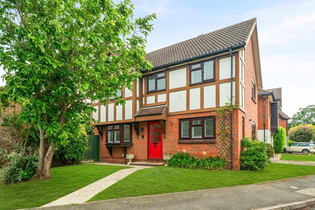 Main image of property: Medway Close, Woosehill, Wokingham, RG41
