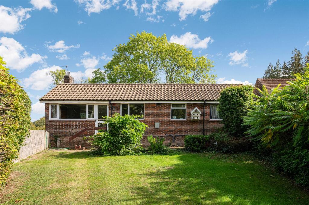 Main image of property: High Road, Chipstead, Coulsdon