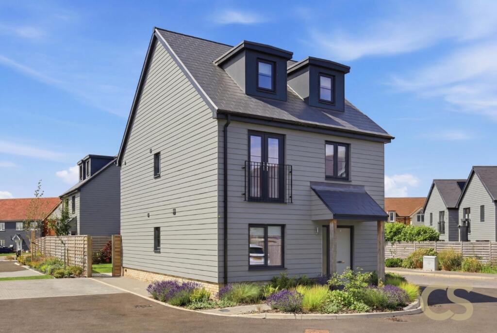 Main image of property: The Mallard,  The Chimes, Broxbourne, Essex, EN10 6RJ