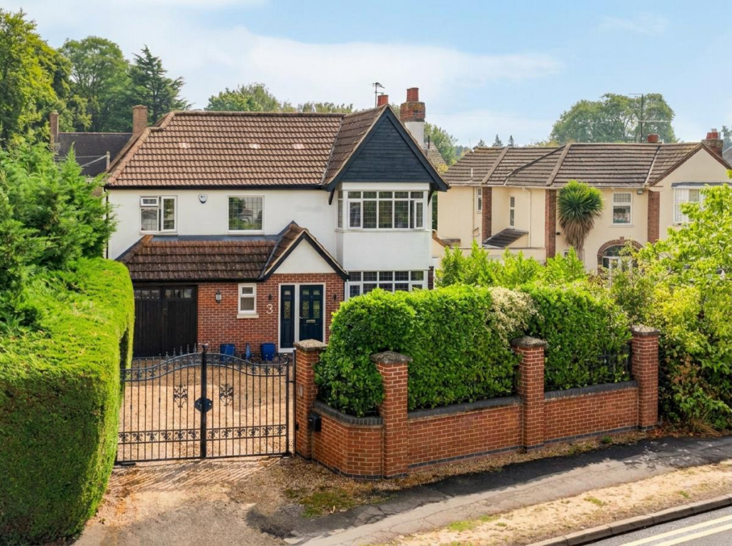 Main image of property: NN15 Pytchley Road, Kettering