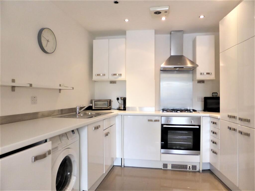 Main image of property: Royal View - P1700