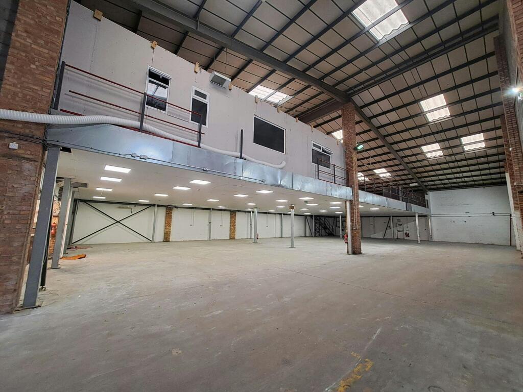 Harbour Way internal gf warehouse 1.JPG