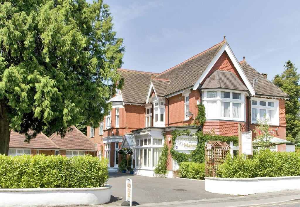 Main image of property: Grovefield Manor, 18 Pinewood Road, Branksome Park, BH13 6JS