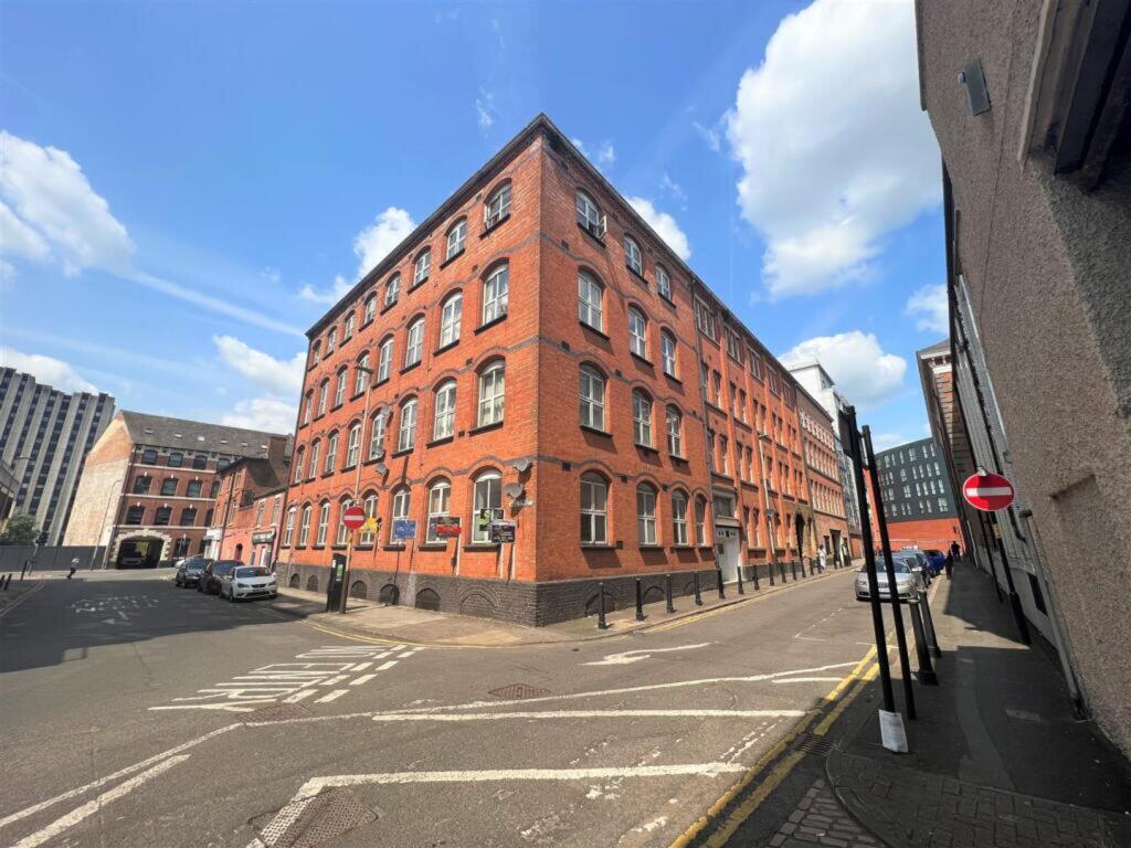 Main image of property: 21 Time House