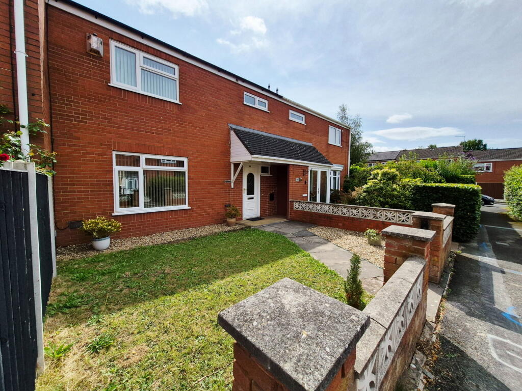 Main image of property: Lindens, Skelmersdale, WN8 6TW