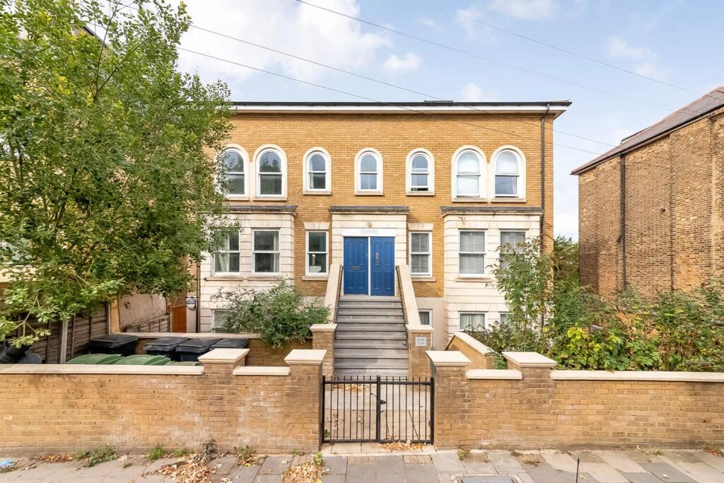 Main image of property: Auckland Hill, SE27