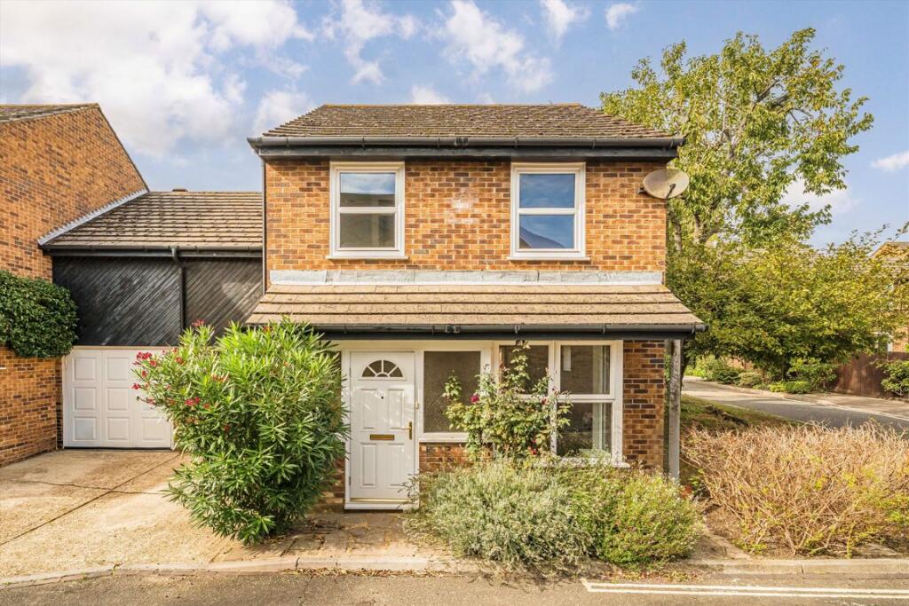 Main image of property: Thamesgate Close, Ham