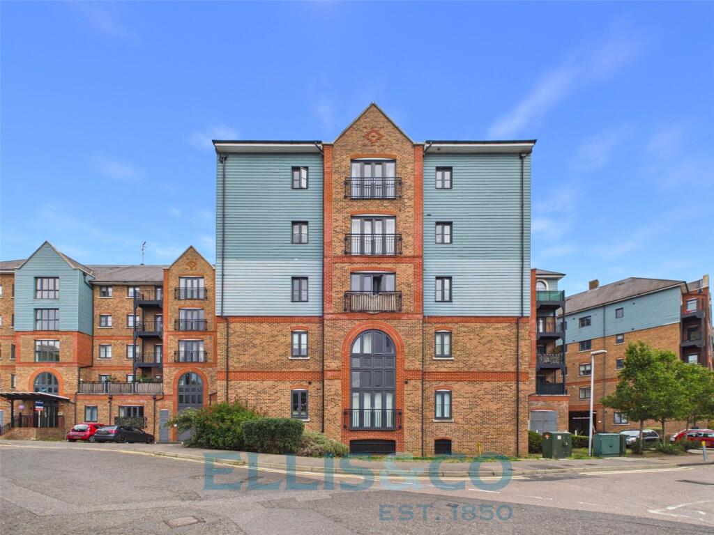 Main image of property: Waterway House, Medway Wharf Road, Tonbridge, Kent, TN9