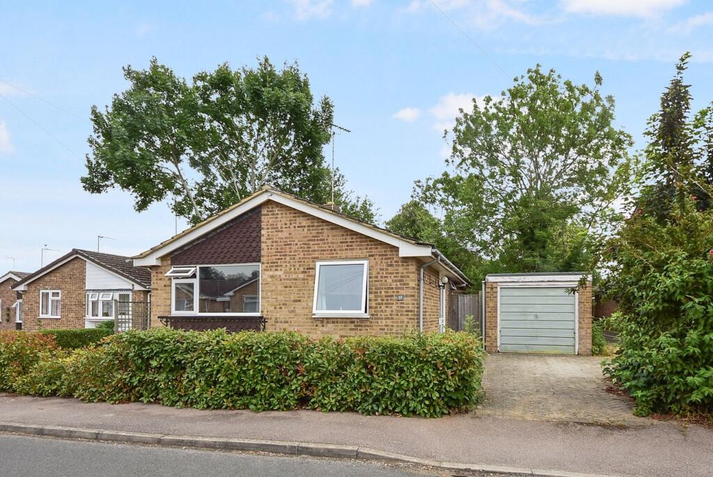 Main image of property: Brantwood Rise, BANBURY, OX16