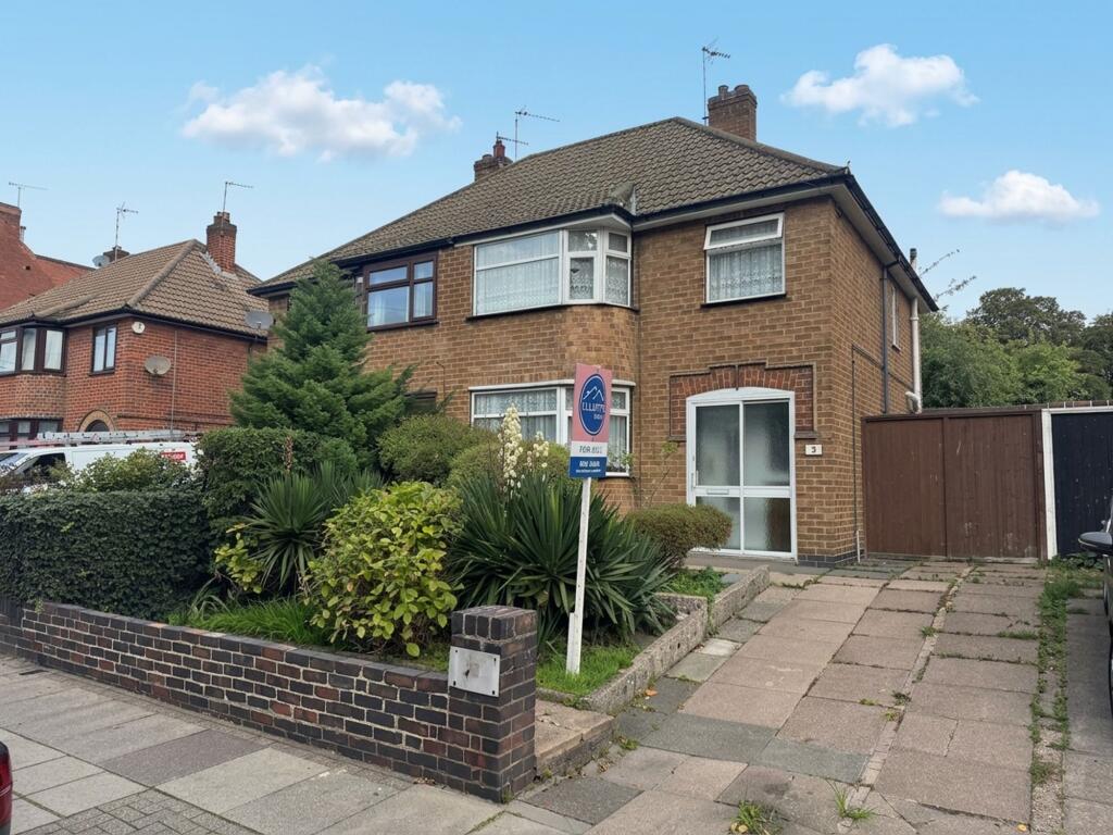 Main image of property: Glenfield Road, Leicester, LE3