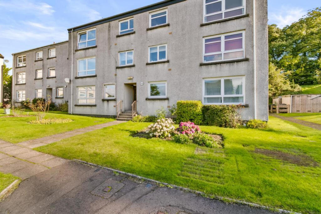 Main image of property: Buchanan Drive, Newton Mearns, G77