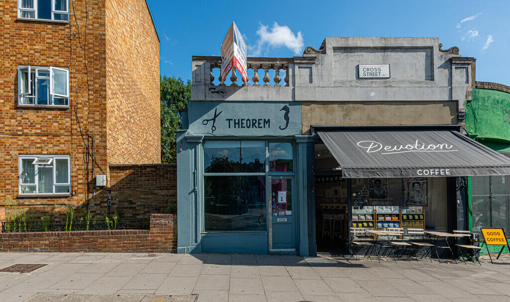 Main image of property: Cross Street, Angel
