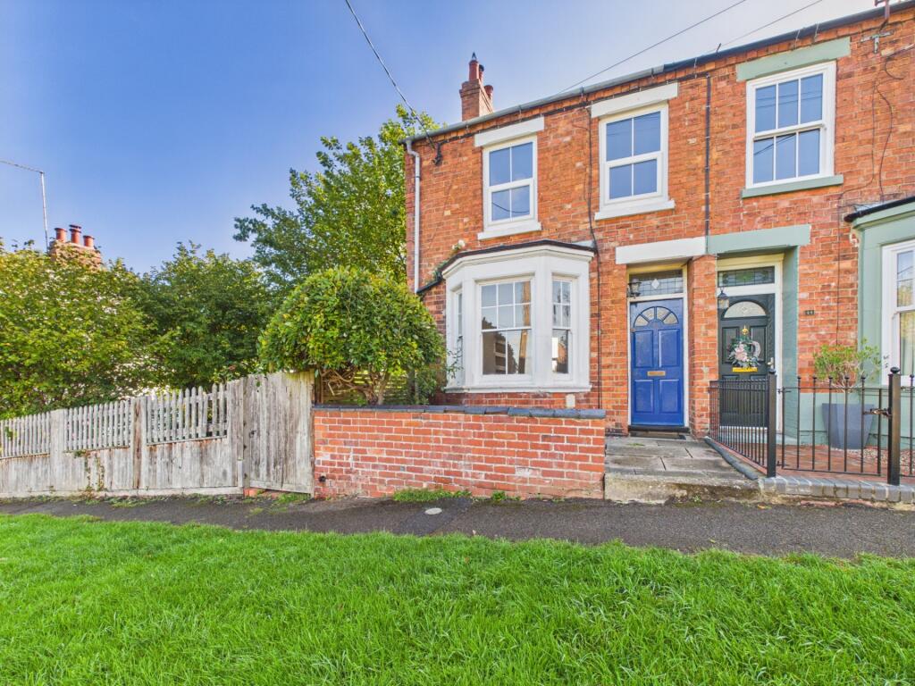 Main image of property: The Banks, Long Buckby, NN6 7QQ