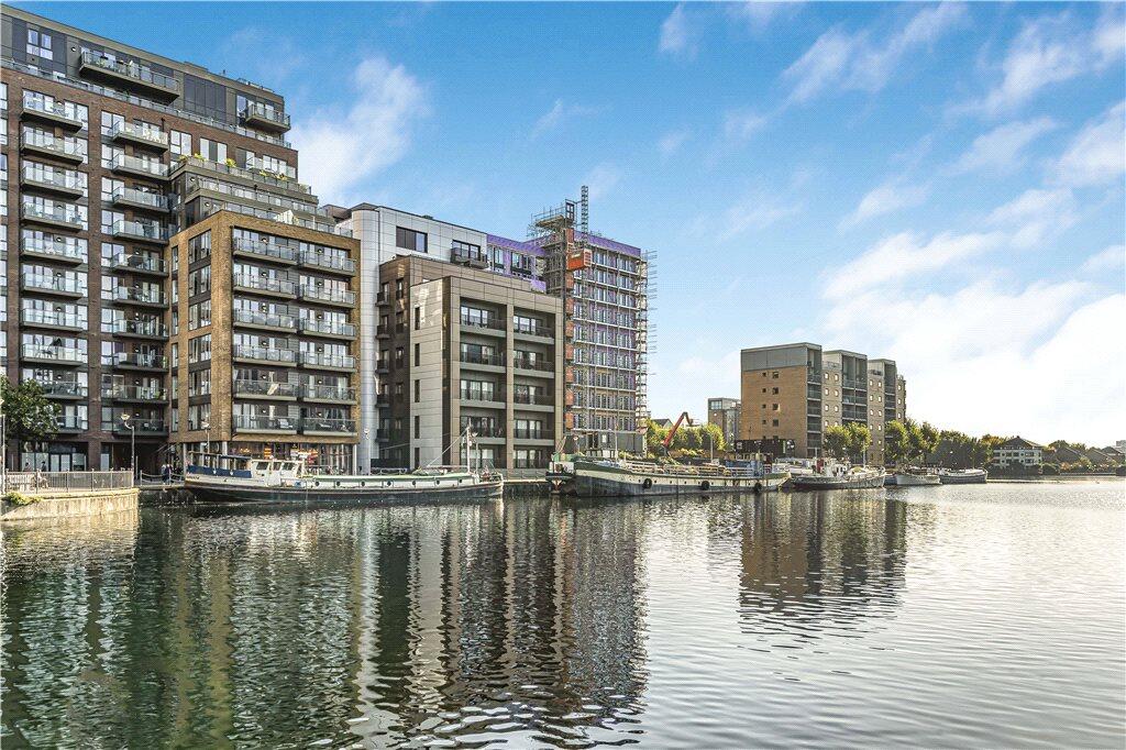 Main image of property: Selsdon Way, London, E14