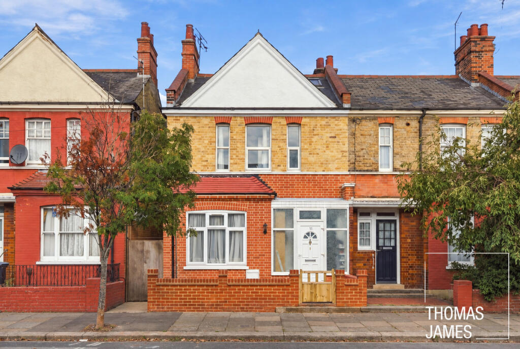Main image of property: Hewitt Avenue, London, N22