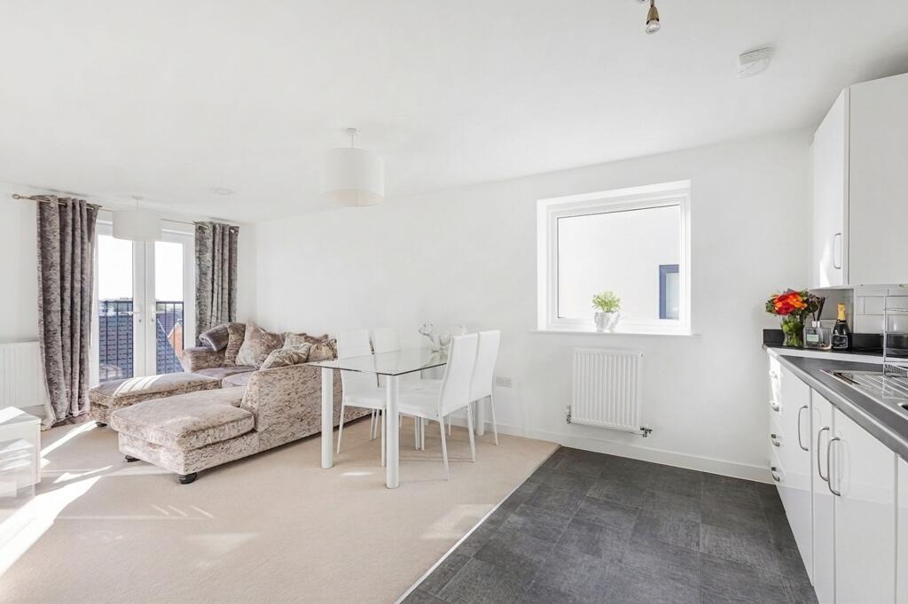 Main image of property: Sovereign Place, Hatfield, AL9