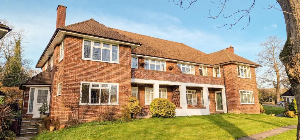 Main image of property: The Glen, Northwood, HA6