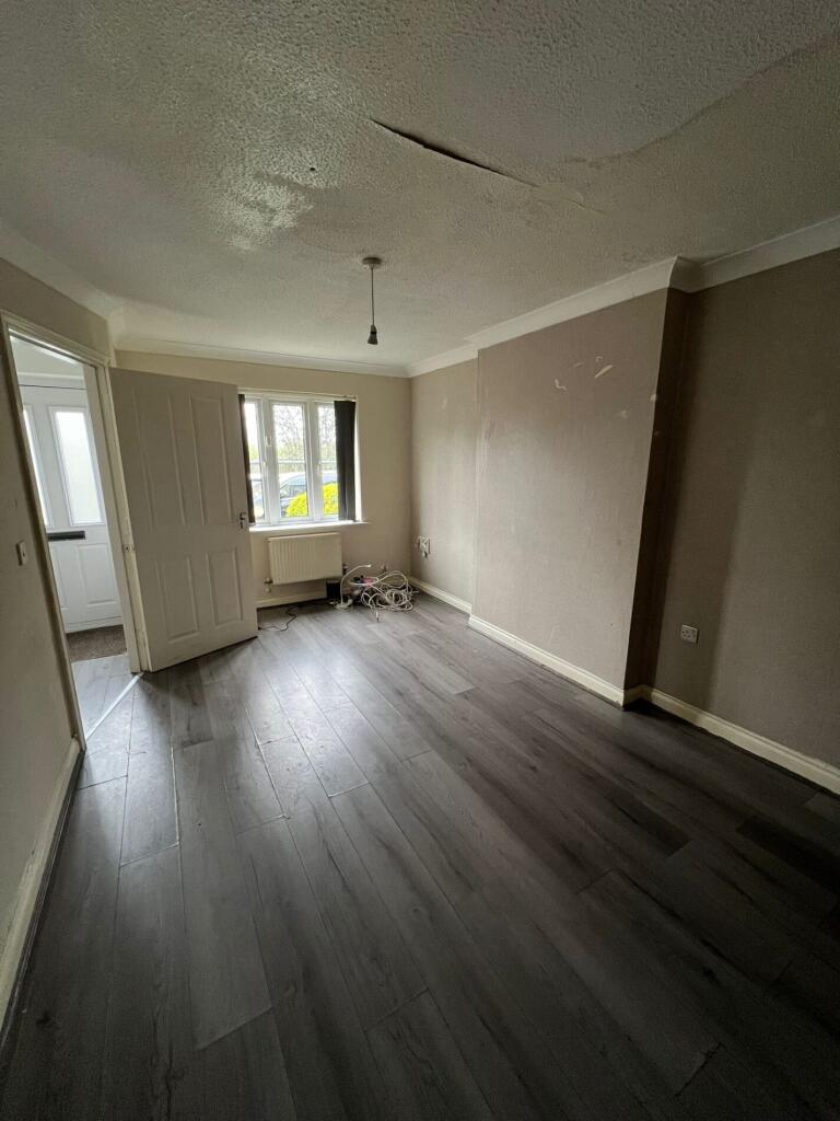 Main image of property: New Street, Mapplewell, Barnsley, S75 6EL