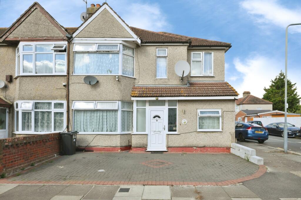 Main image of property: Trelawney Road, Ilford, IG6