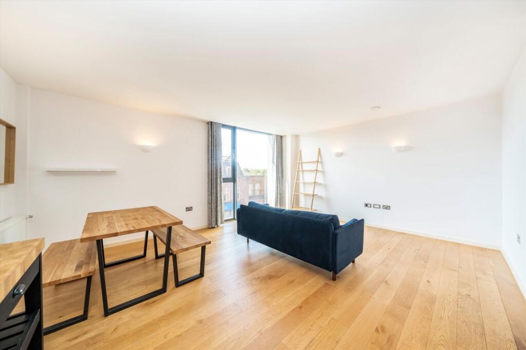 Main image of property: Camberwell New Road, Camberwell