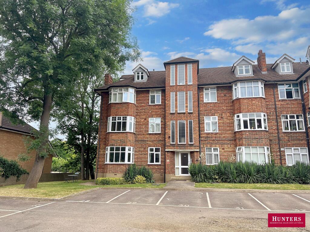 Main image of property: Parkwood, Oakleigh Road North, Whetstone, London, Greater London, N20