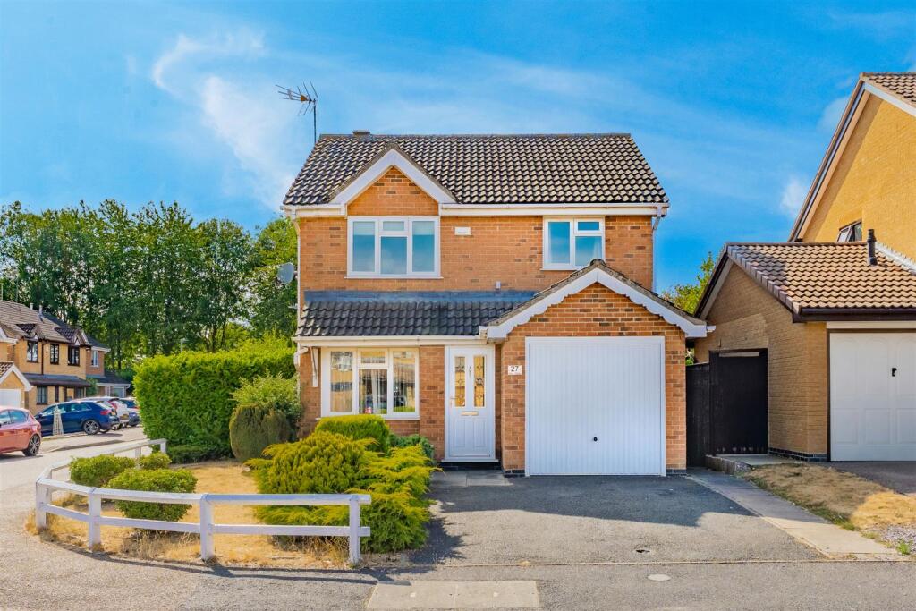 Main image of property: NN16 - Eliot Close, Kettering