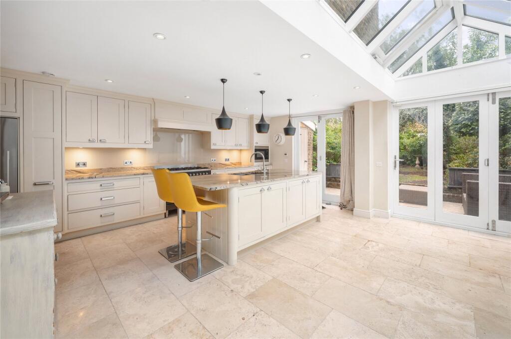 Main image of property: Elms Crescent, London, SW4
