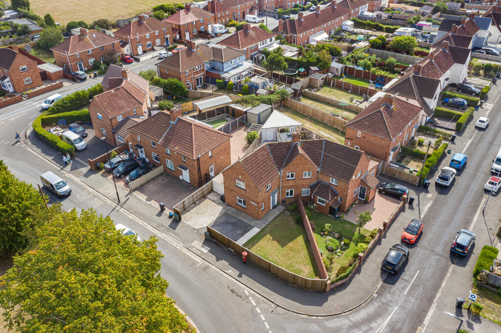 Main image of property: Broad Walk, Knowle, Bristol, BS4 2RZ