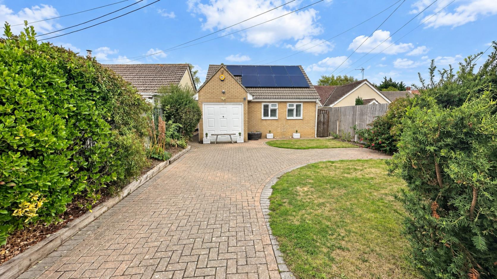 Main image of property: Frinton Road, Thorpe-le-Soken,