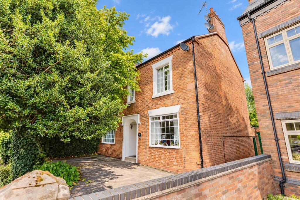 Main image of property: Station Road, Kenilworth