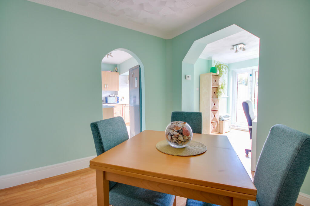 Main image of property: SHOLING! LOTS OF PARKING! EXTENDED! A MUST SEE!