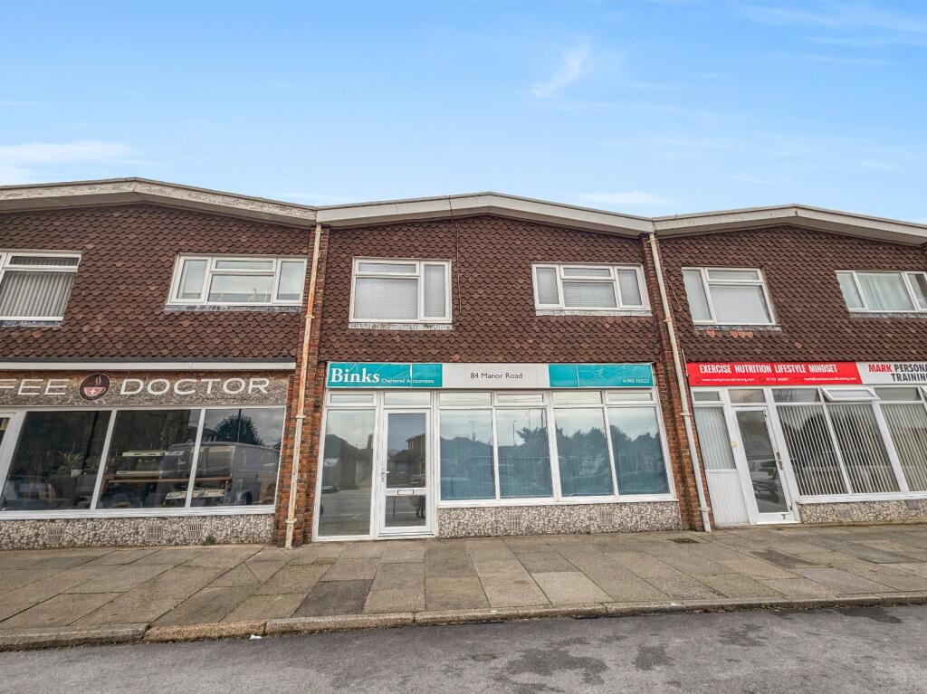 Main image of property: 84 Manor Road, Lancing, West Sussex, BN15