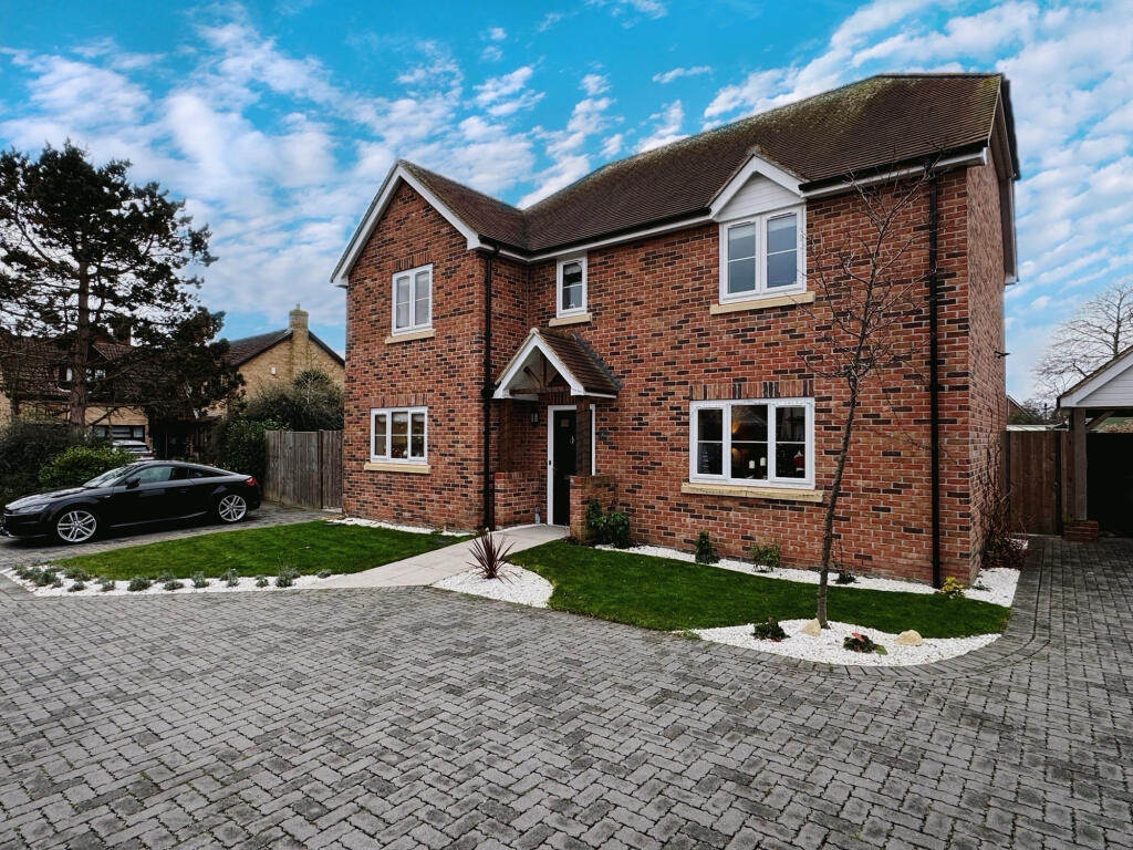 Main image of property: Sandycroft, Warsash