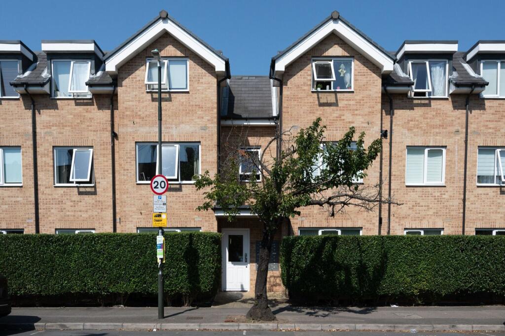 Main image of property: Park Road, Colliers Wood, London, SW19