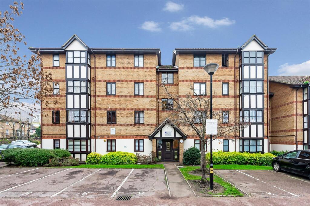 Main image of property: Somerset Gardens, London