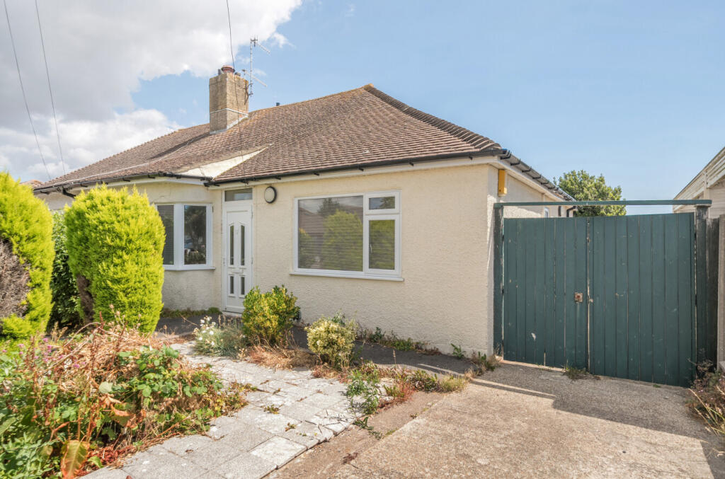 Main image of property: The Crescent, Lancing, West Sussex, BN15