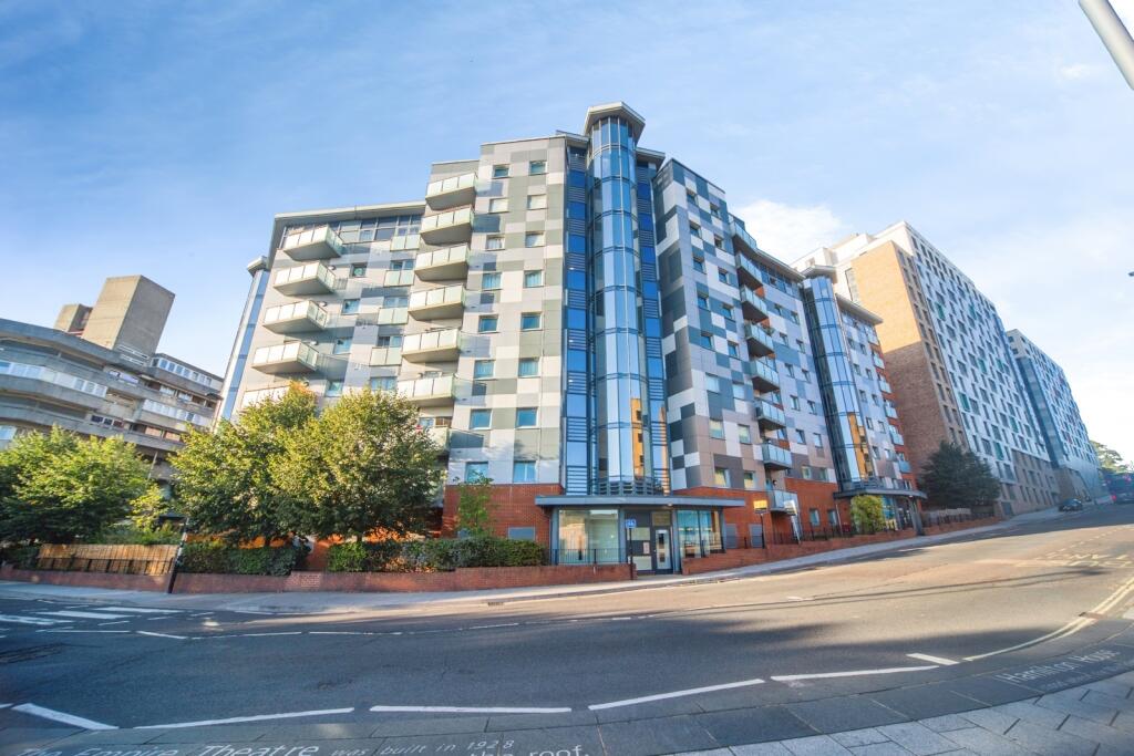 Main image of property: Empire View, 30 West Park Road, Southampton, Hampshire, SO15