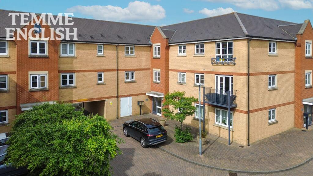 Main image of property: Bridge Road, Wickford, SS11