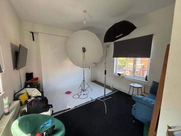 Photo 3