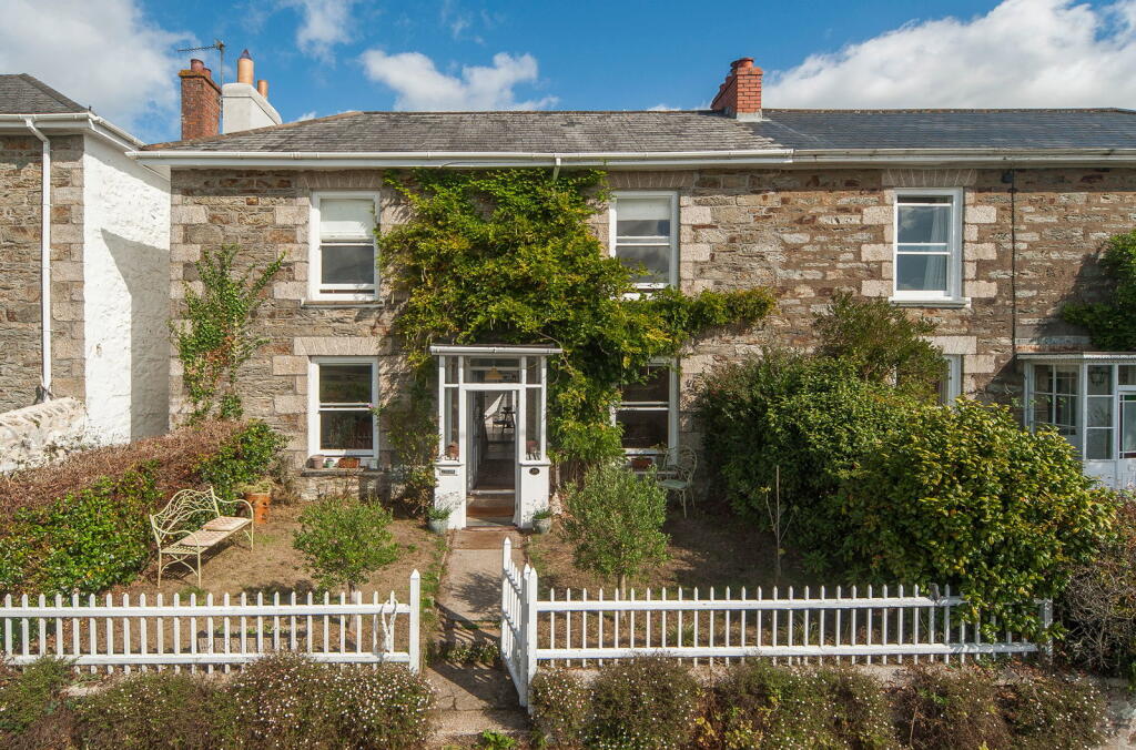 Main image of property: St Johns Terrace, Devoran