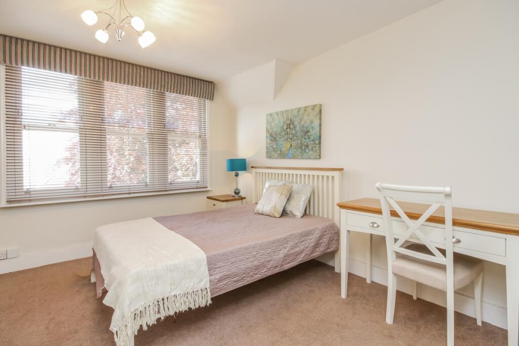 Main image of property: Woodstock Road, Oxford