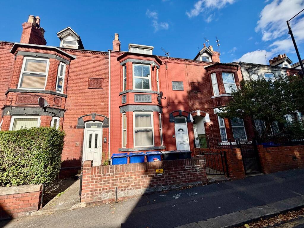 Main image of property: 76 Broxholme Lane, Doncaster DN1 2LW