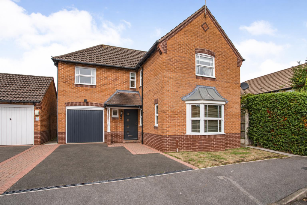 Main image of property: Ryton Way, Hilton, Derby